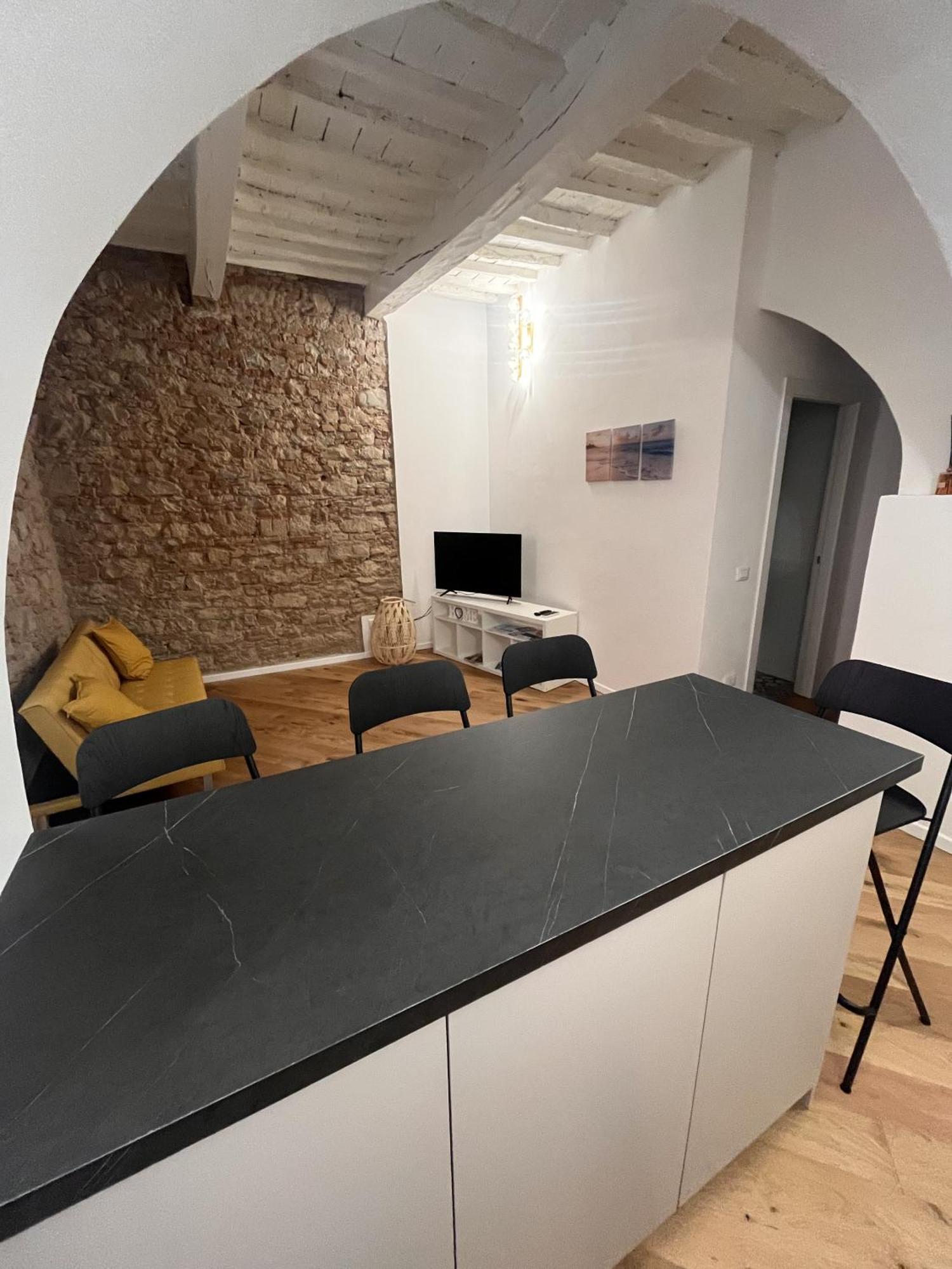 Luxury Apartment Centro Storico Piombino Eksteriør billede